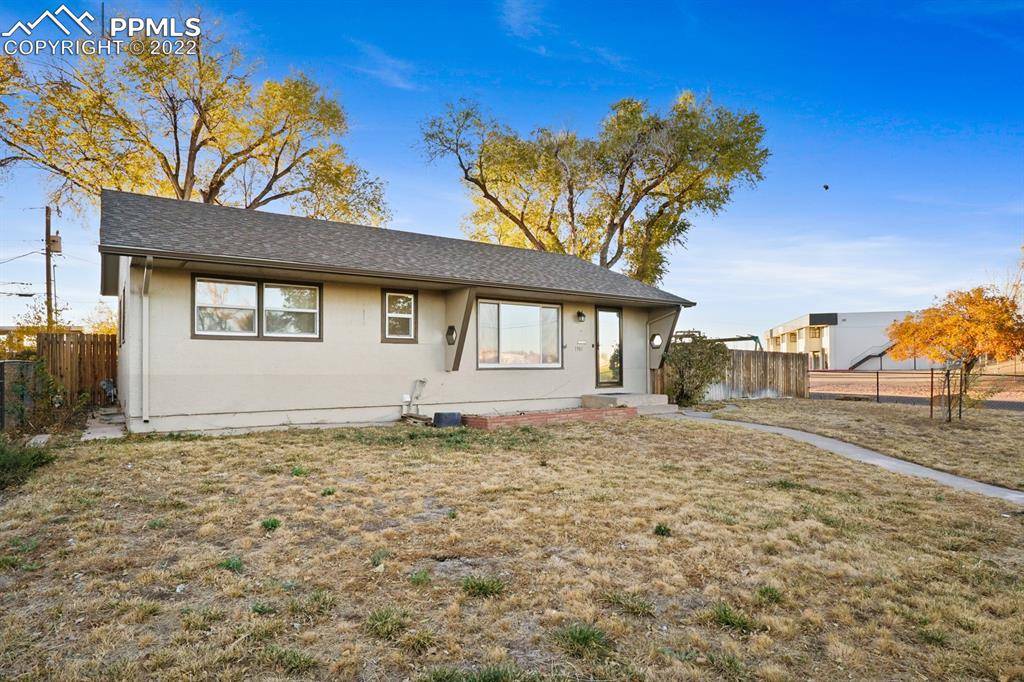 Pueblo, CO 81005,1901 Ridgewood LN