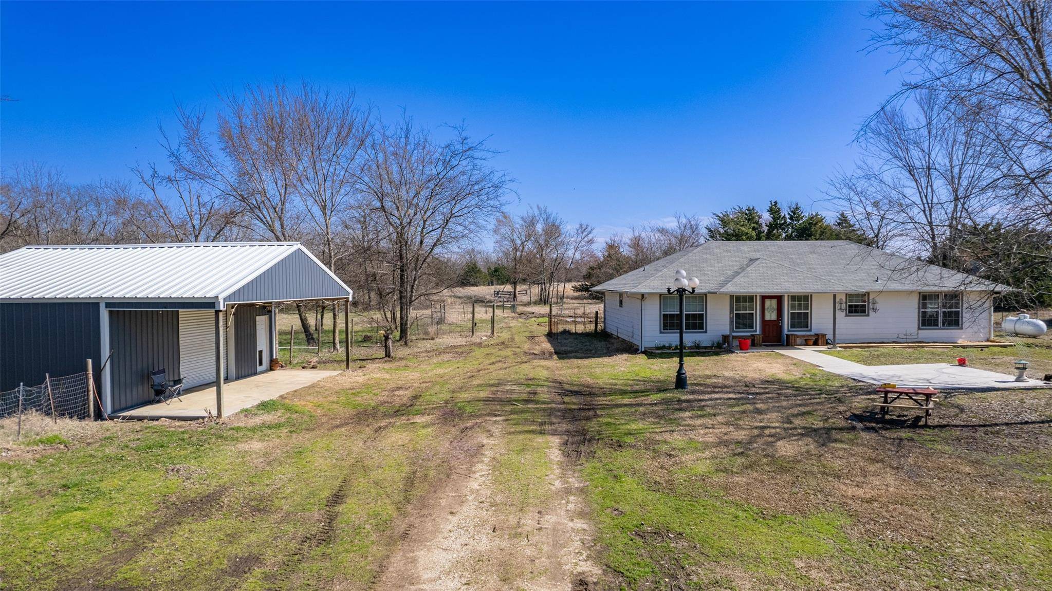 Brashear, TX 75420,1373 County Road 1119