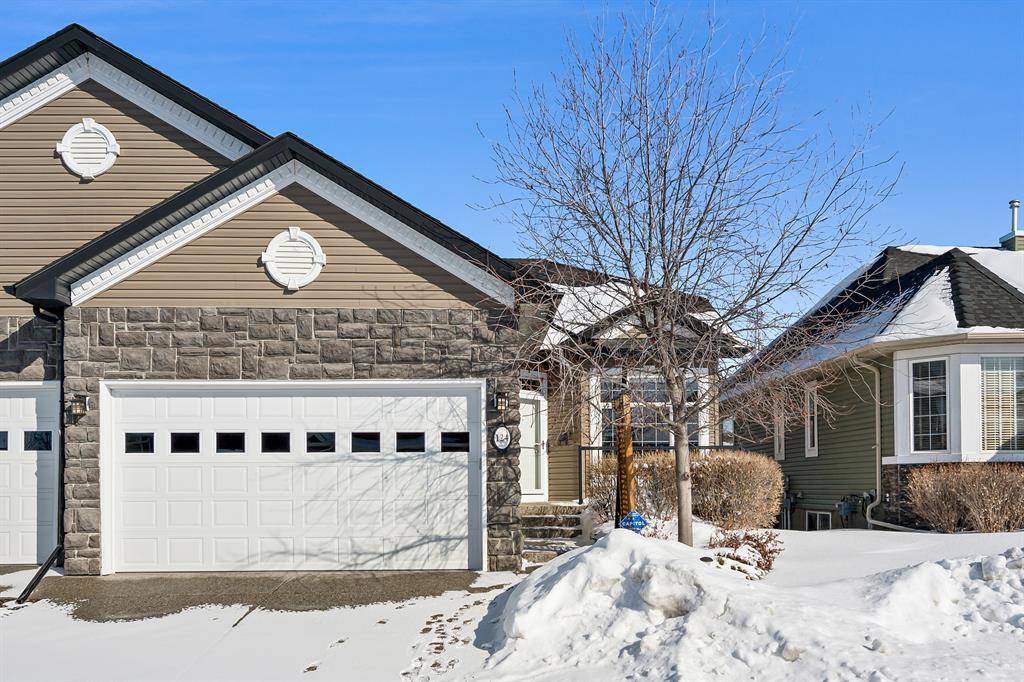 Chestermere, AB T1X 0B6,124 Sienna Passage