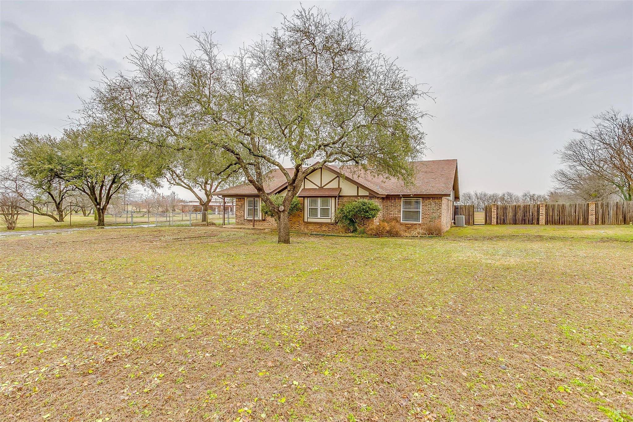 Crowley, TX 76036,10404 Lisa Jean Drive