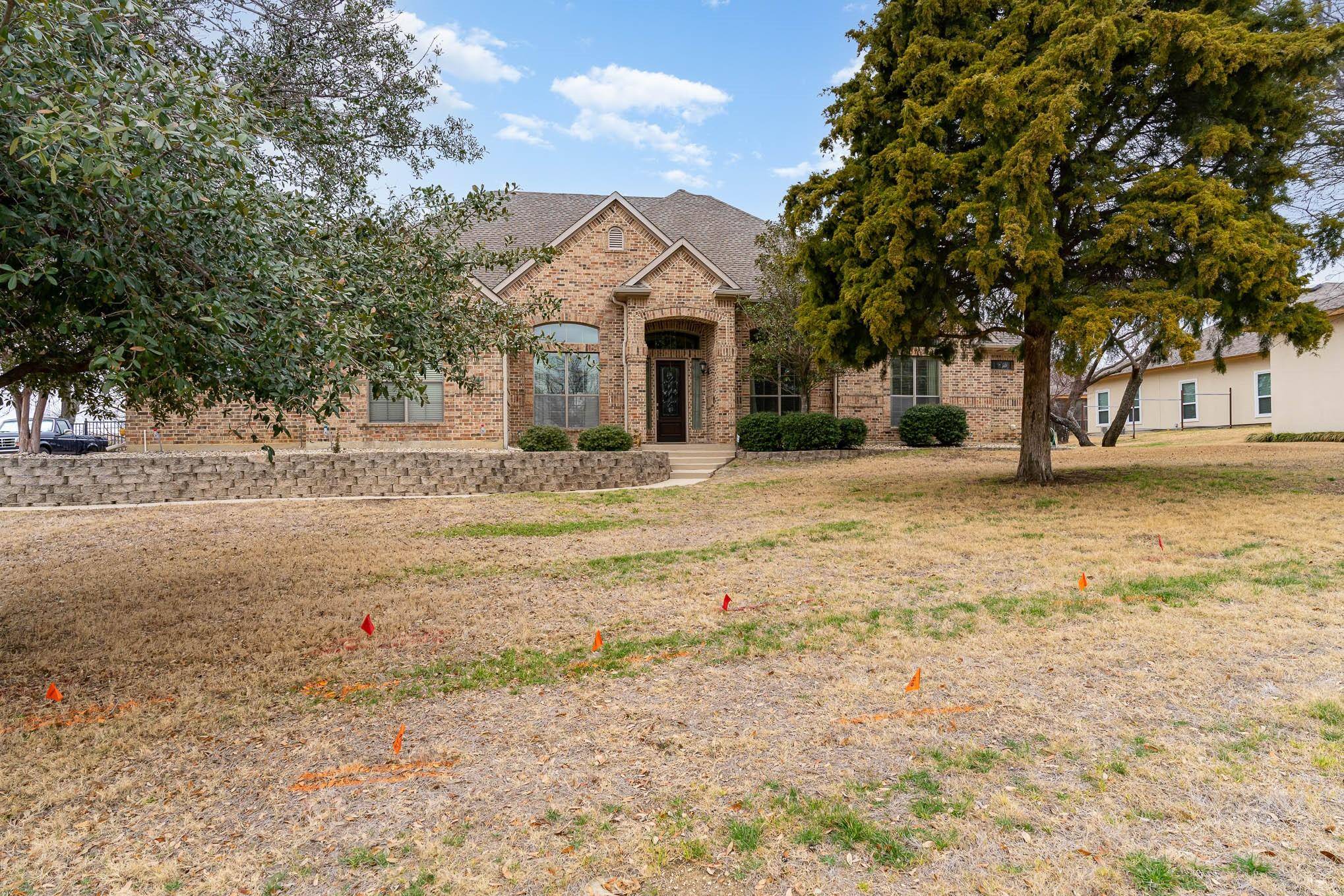 Cedar Hill, TX 75104,2745 Wood Lake Drive