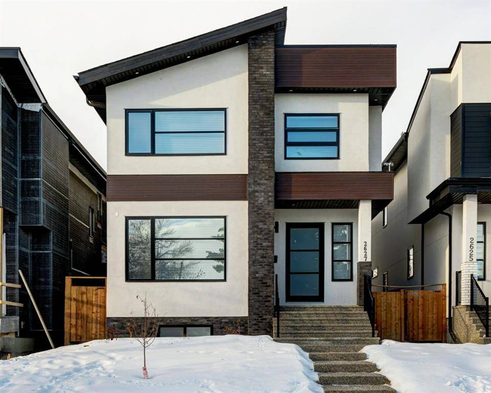 Calgary, AB T3E 2Z7,2627 36 ST SW