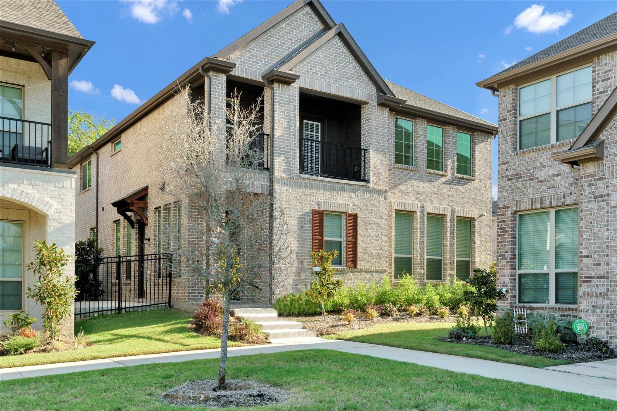 Irving, TX 75060,736 Patriot Lane