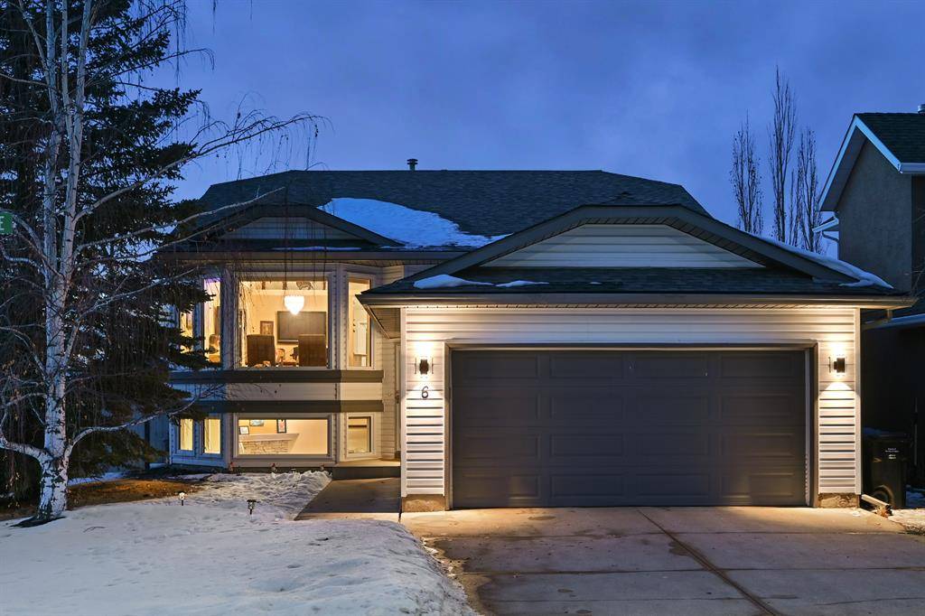 Calgary, AB T2Z 2P3,6 DOUGLASVIEW CIR SE