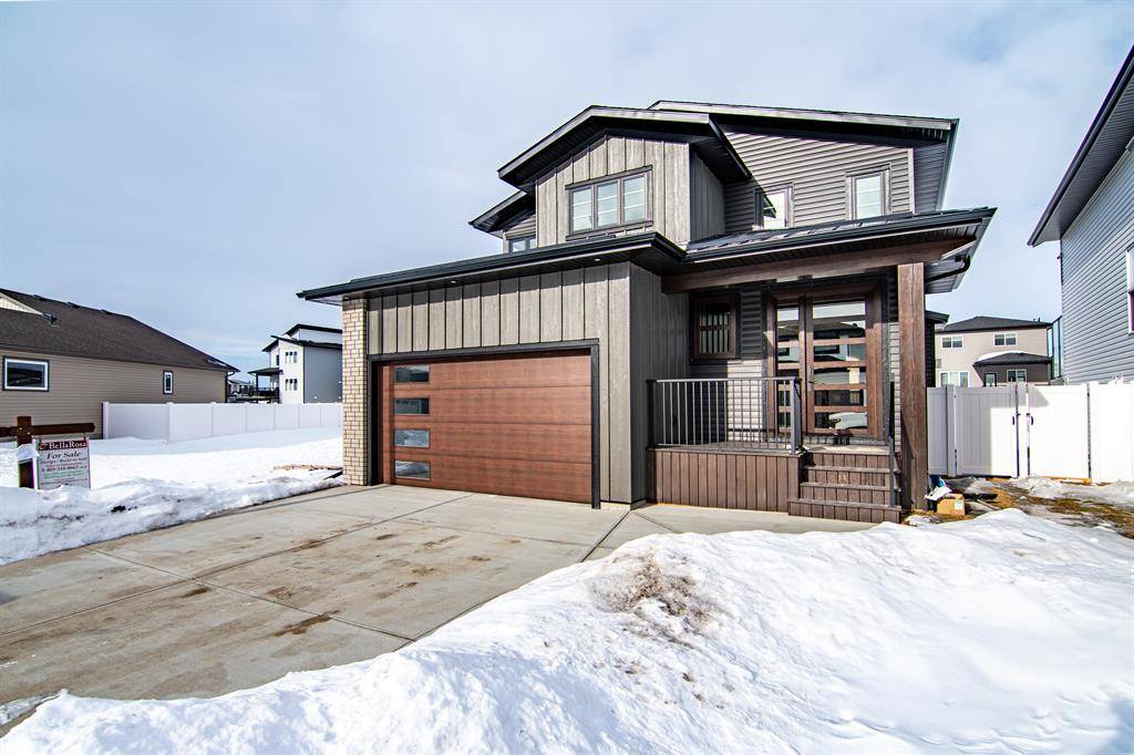 Red Deer, AB T4R0J9,129 Longmire Close