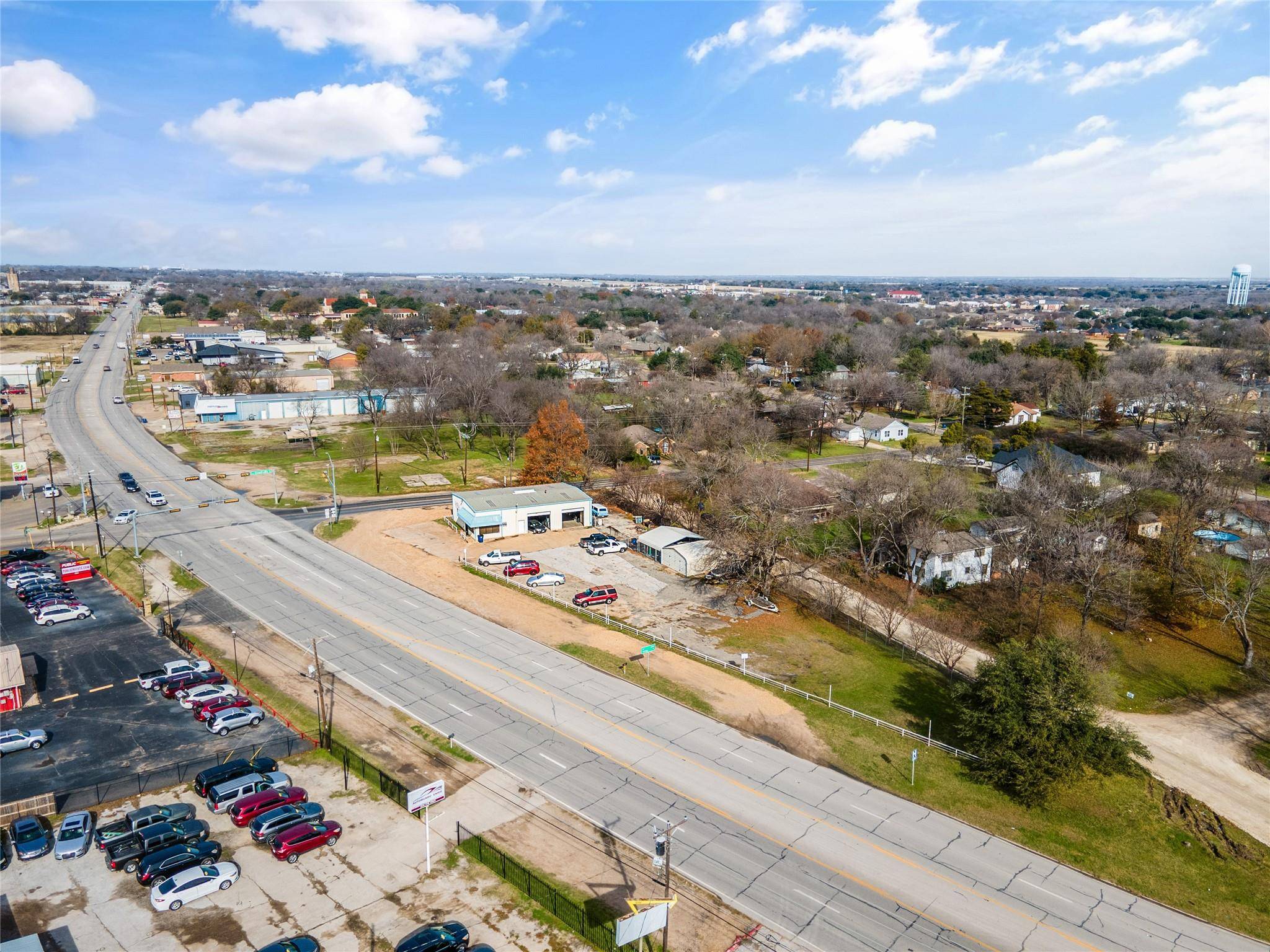 Ennis, TX 75119,1200 S Kaufman Street