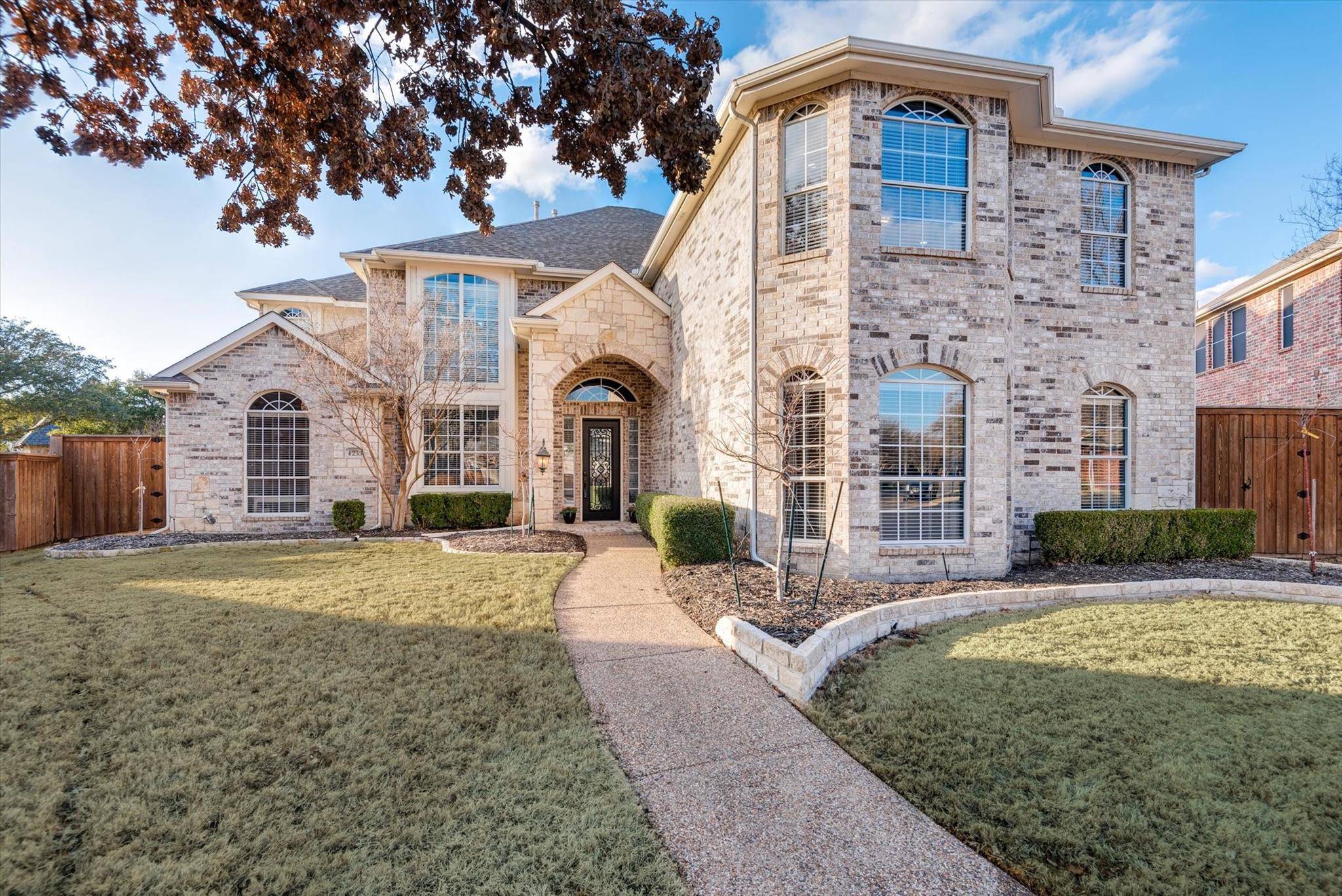 Frisco, TX 75034,4233 E Crescent Way