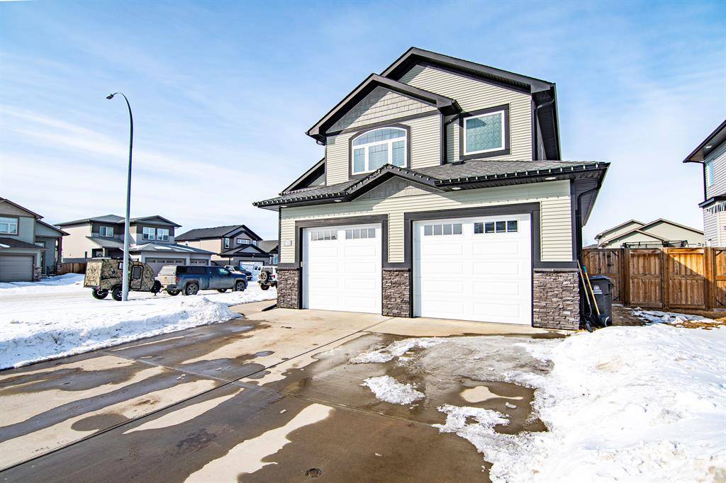 Blackfalds, AB T4M 0J4,65 Adina Close