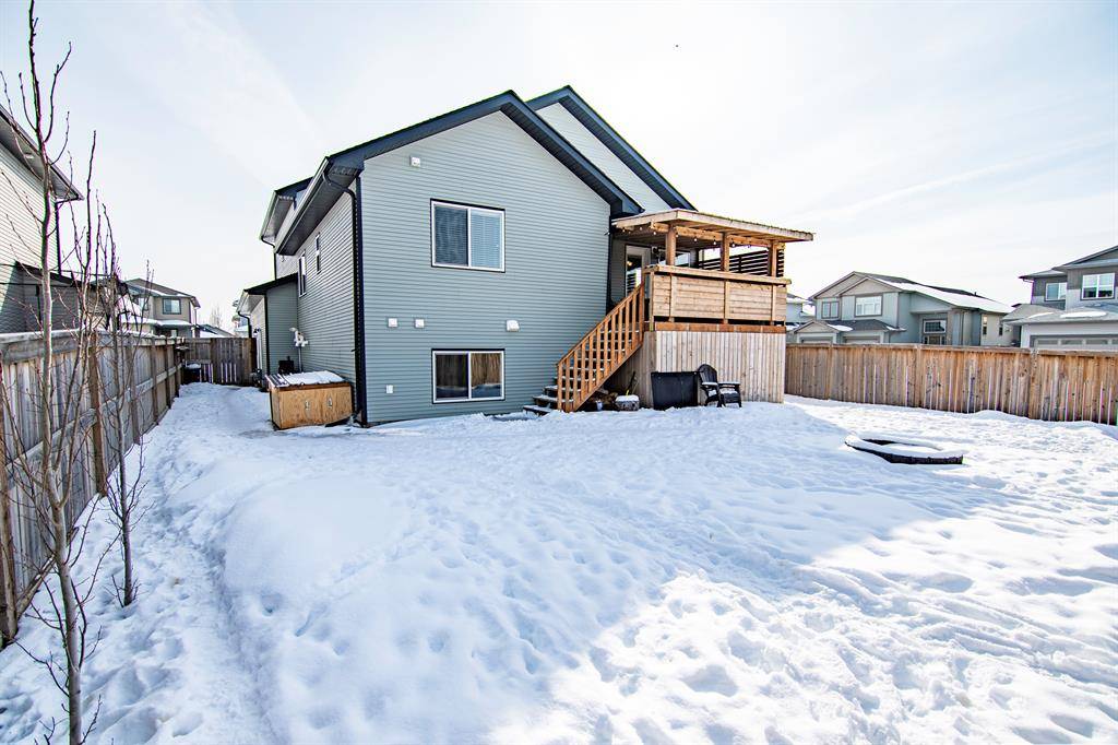 Blackfalds, AB T4M 0J4,65 Adina Close