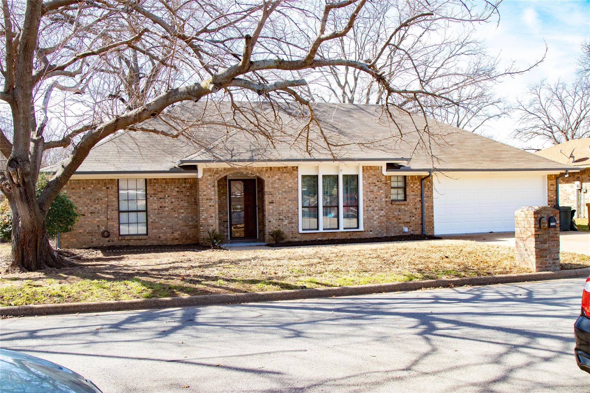 Granbury, TX 76048,1112 Dove Hollow Road