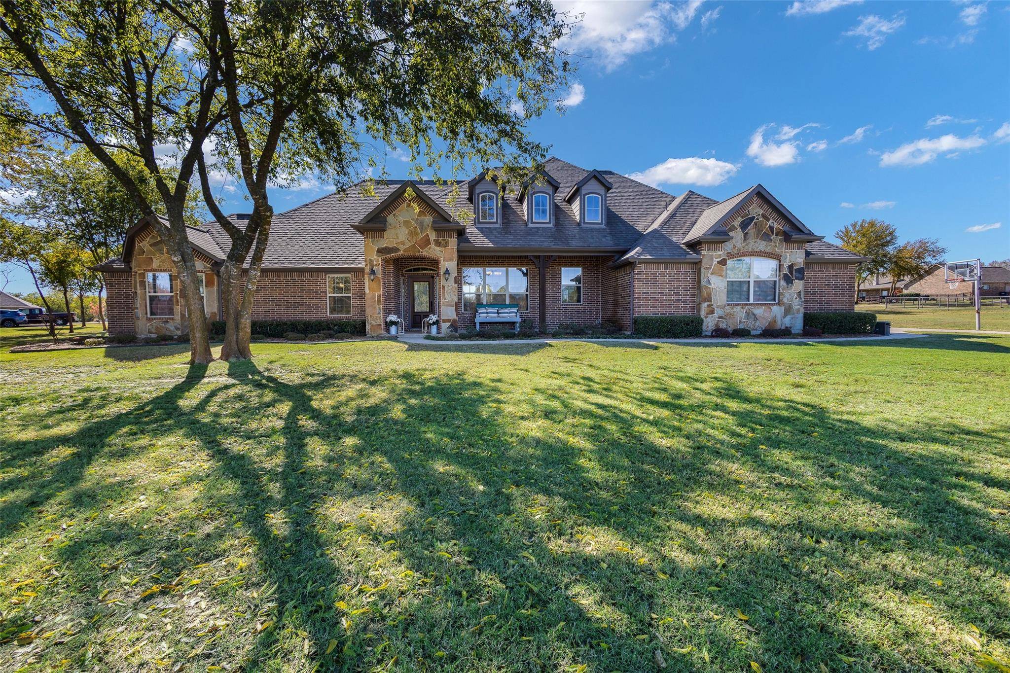 Gunter, TX 75058,82 Forest Hills Circle