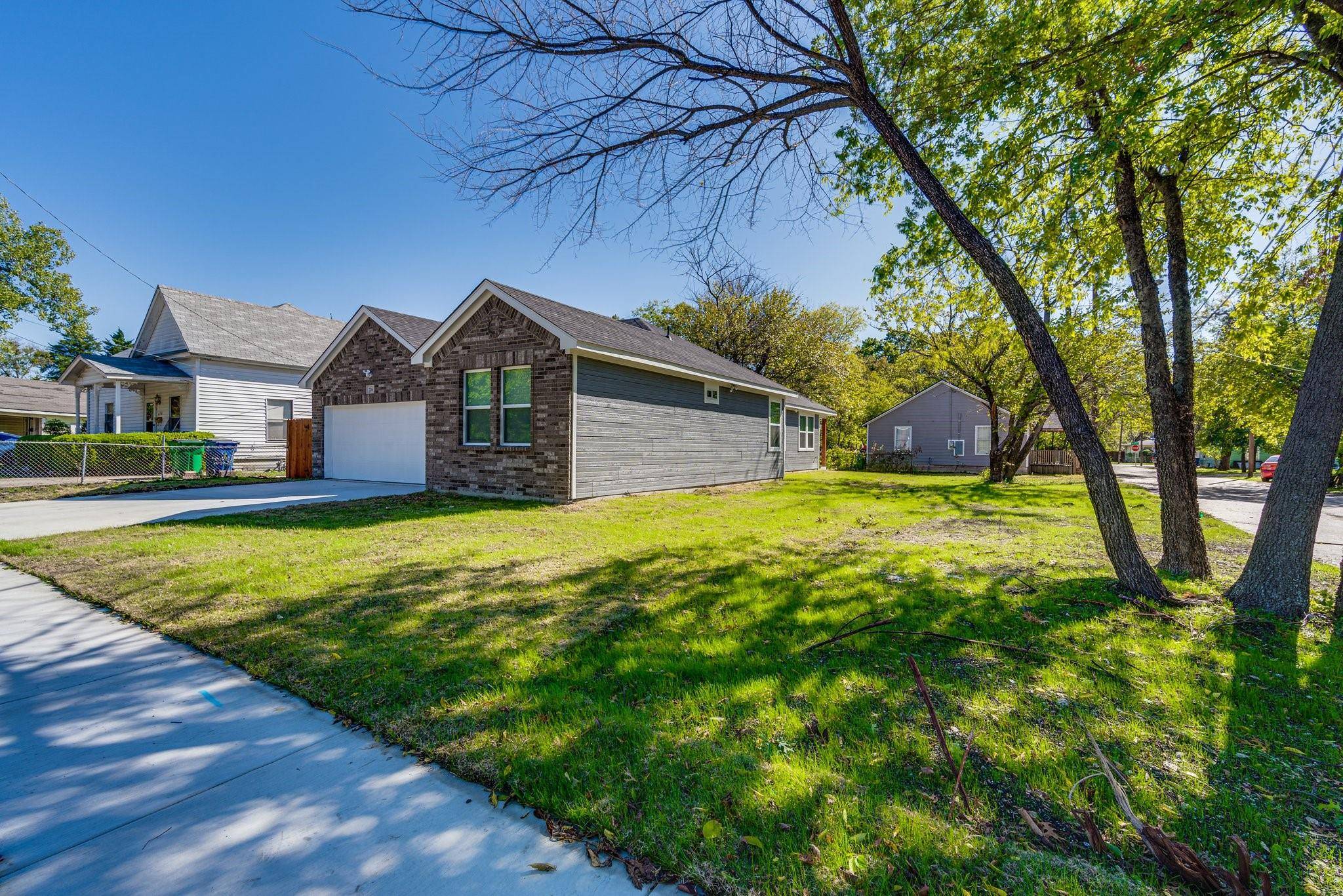 Waxahachie, TX 75165,226 Dunlap Street