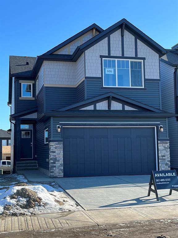 Calgary, AB T2X 4Y4,606 Creekstone CIR