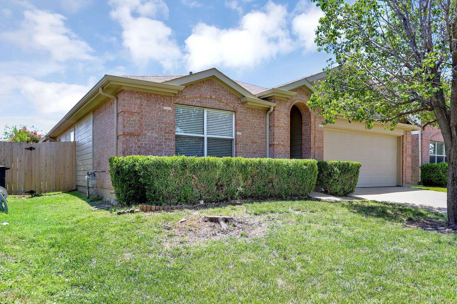 Fort Worth, TX 76131,8316 Horse Whisper Lane