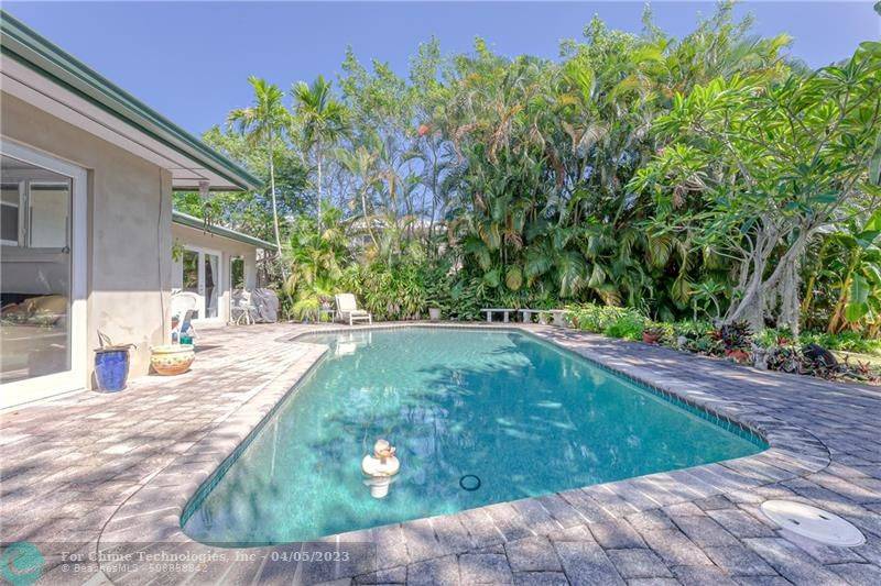 Wilton Manors, FL 33334,536 NE 30th St