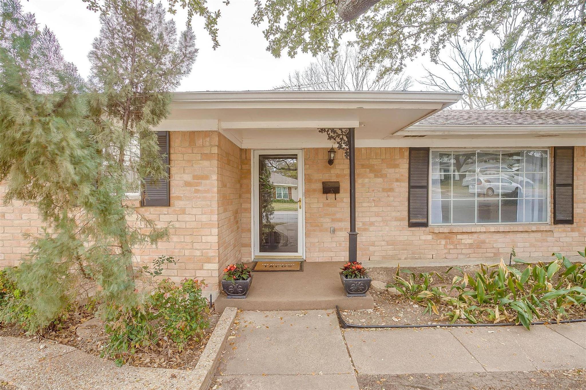 Fort Worth, TX 76133,3725 Walton Avenue