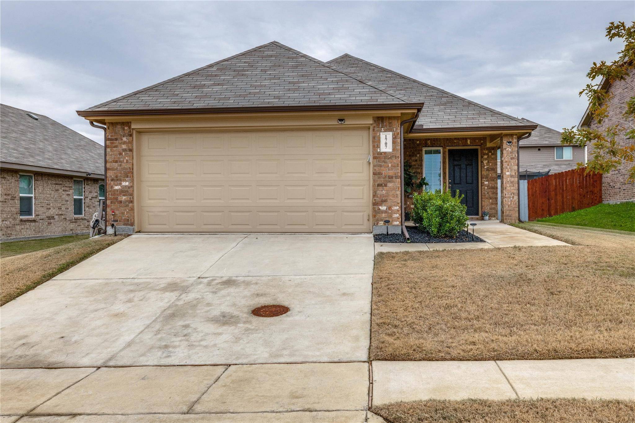 Ennis, TX 75119,1707 Blue Jay Drive