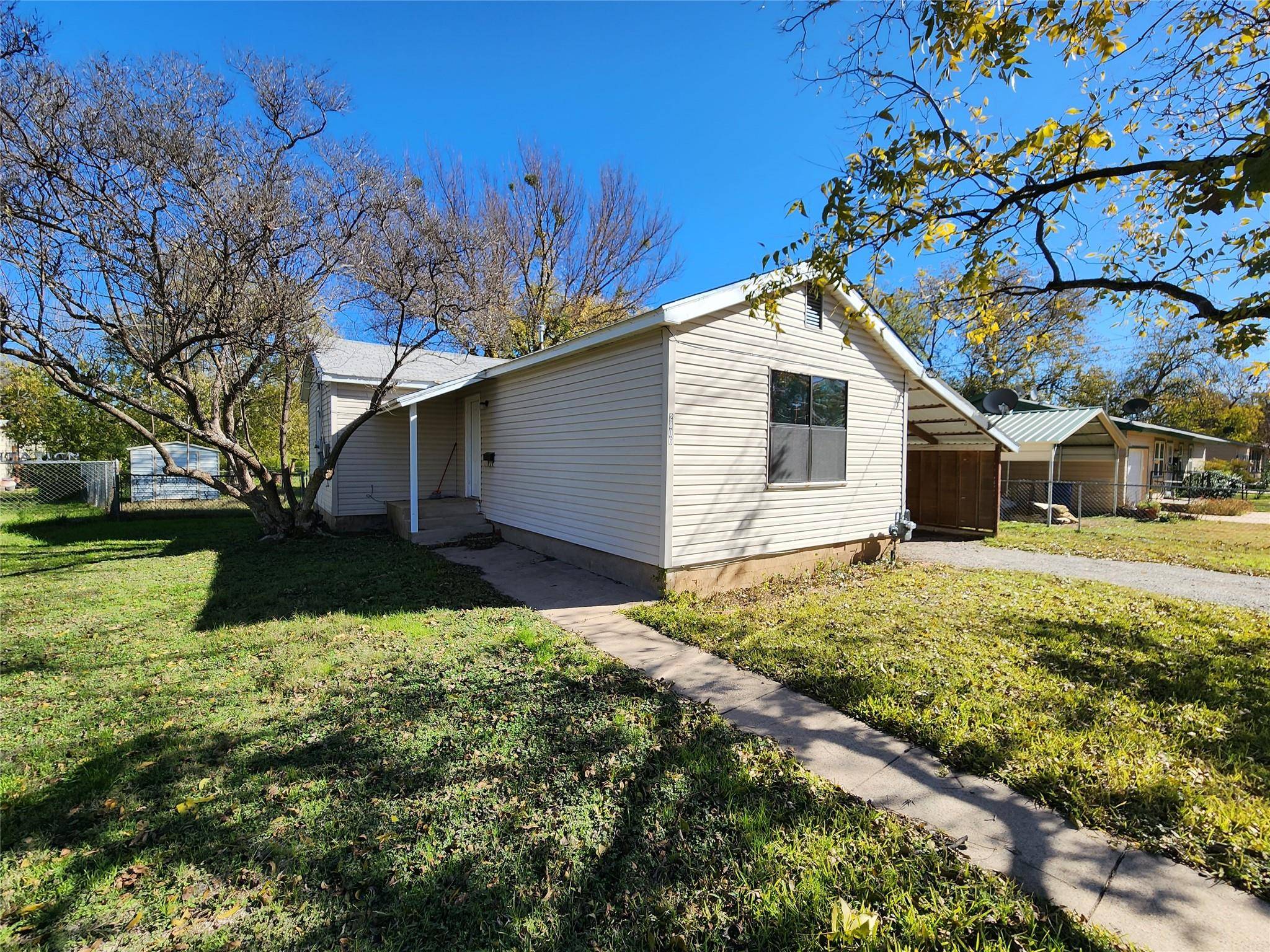 Brownwood, TX 76801,2806 1st Street