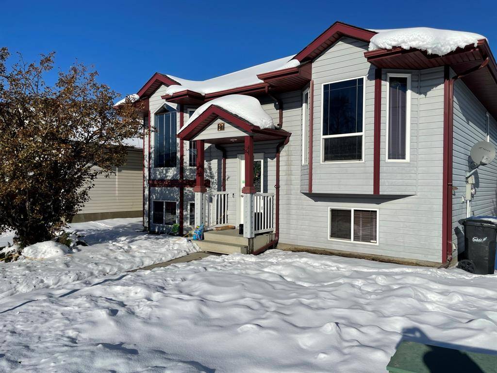 Penhold, AB T0M 1R0,27 Elreg ST