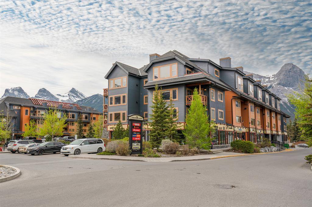 Canmore, AB T1W 1P4,1140 Railway AVE #406