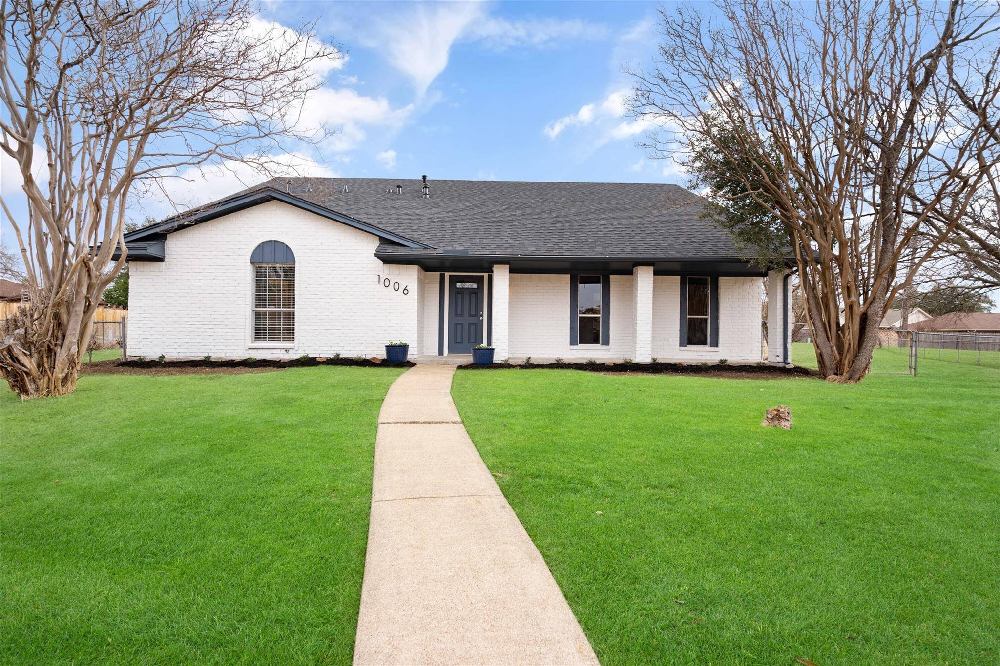 Desoto, TX 75115,1006 Live Oak Drive