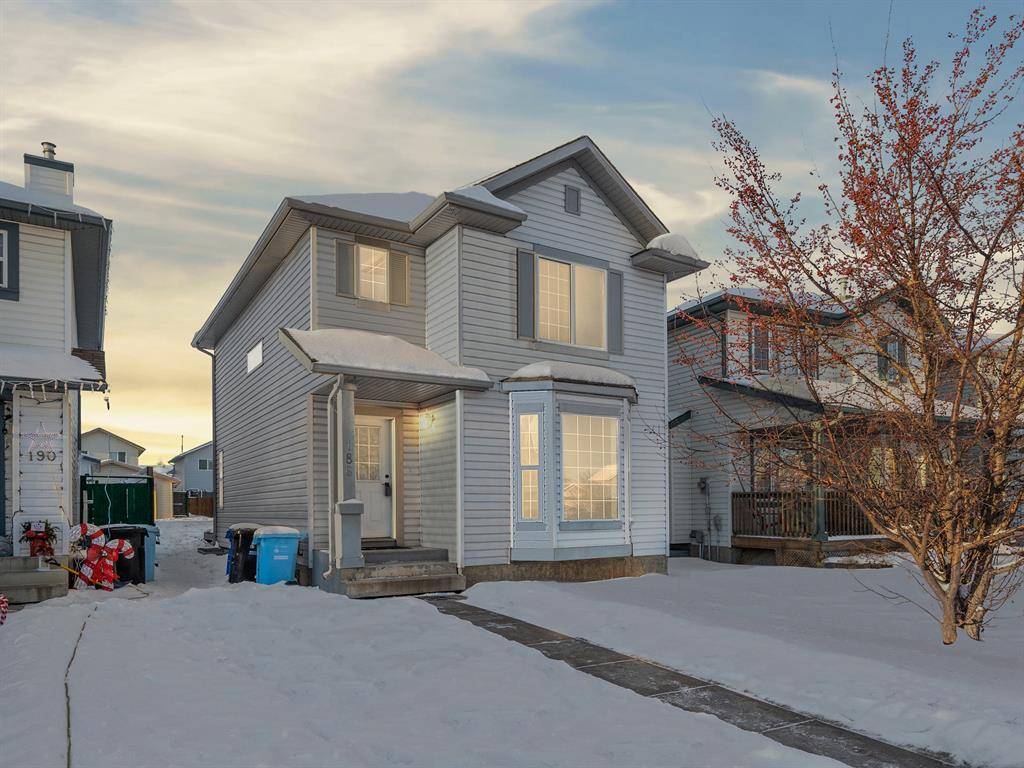 Fort Mcmurray, AB T9K 2J7,186 Smallwood ST