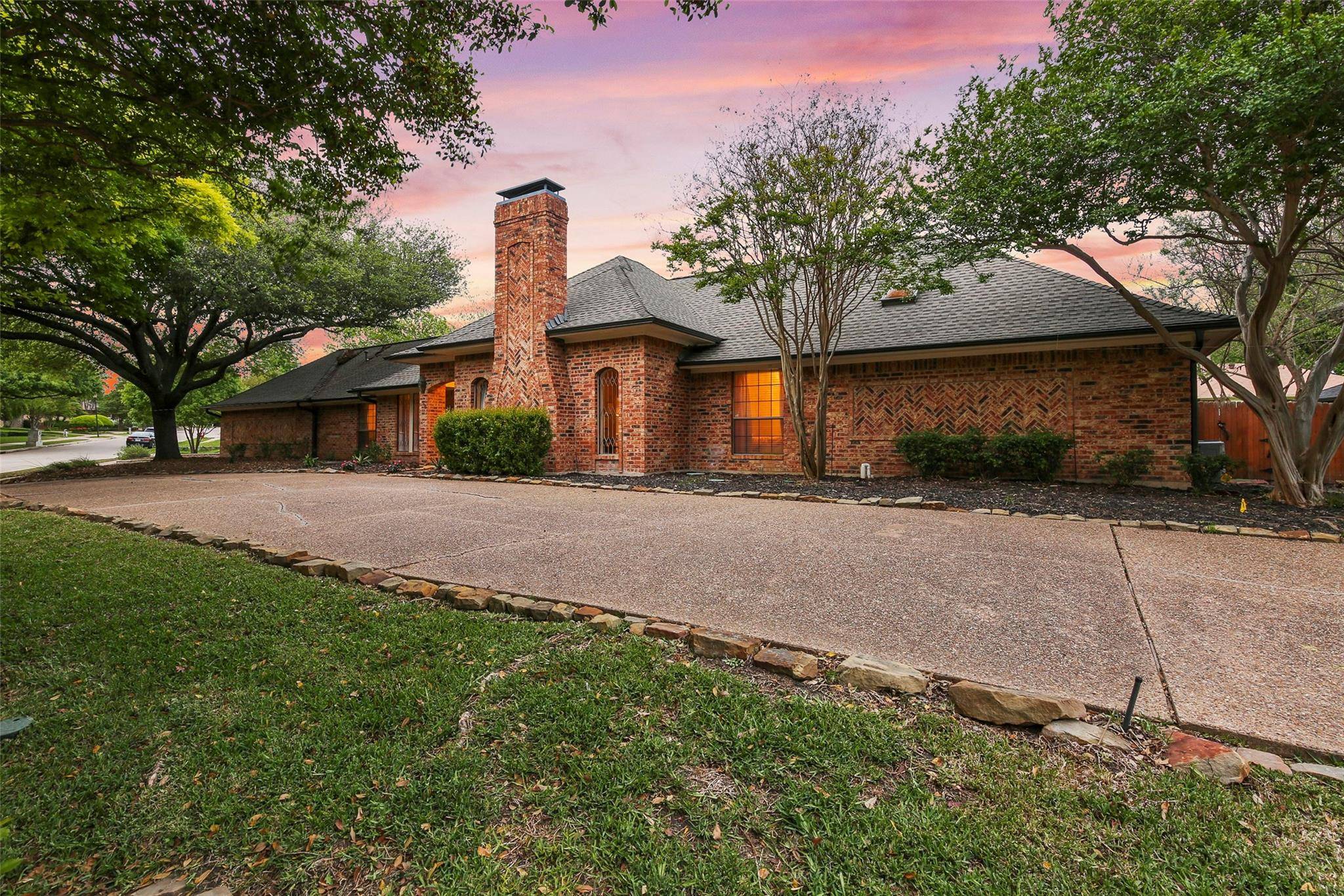 Plano, TX 75074,3901 Leon Drive