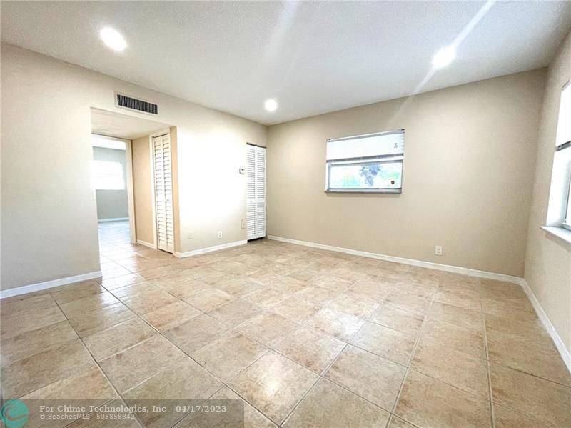 Fort Lauderdale, FL 33304,1470 N Dixie Hwy #24