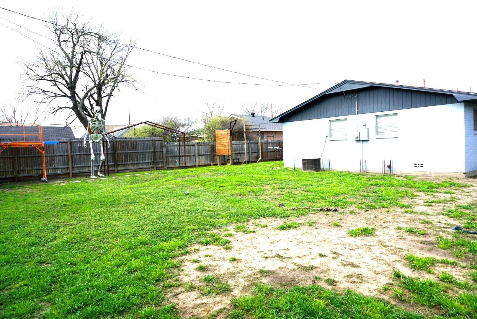 Stephenville, TX 76401,386 W Sloan Street