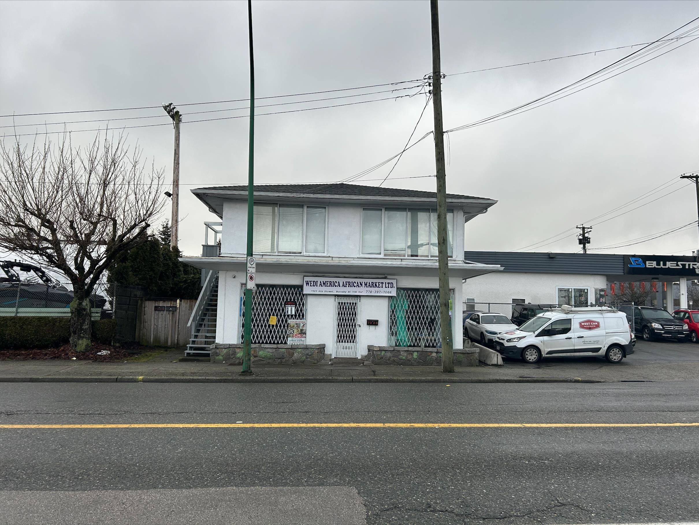 Burnaby, BC V3N 3L2,7323 6TH STREET