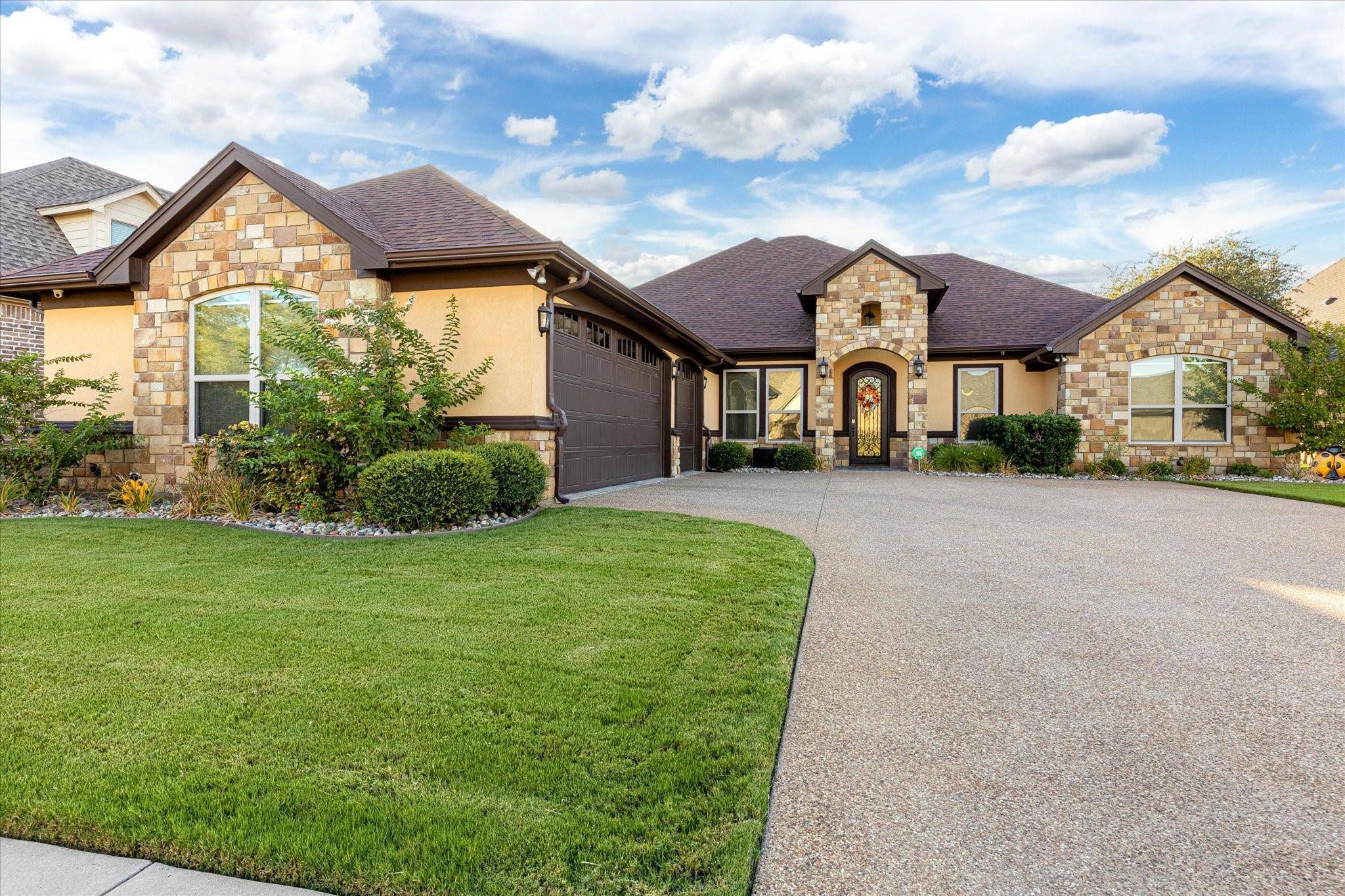 Granbury, TX 76048,1020 Sunset Bay Court