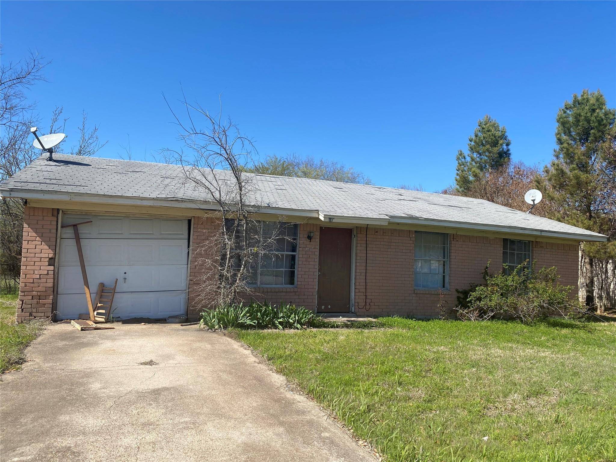 Wilmer, TX 75172,1101 Aspen Lane