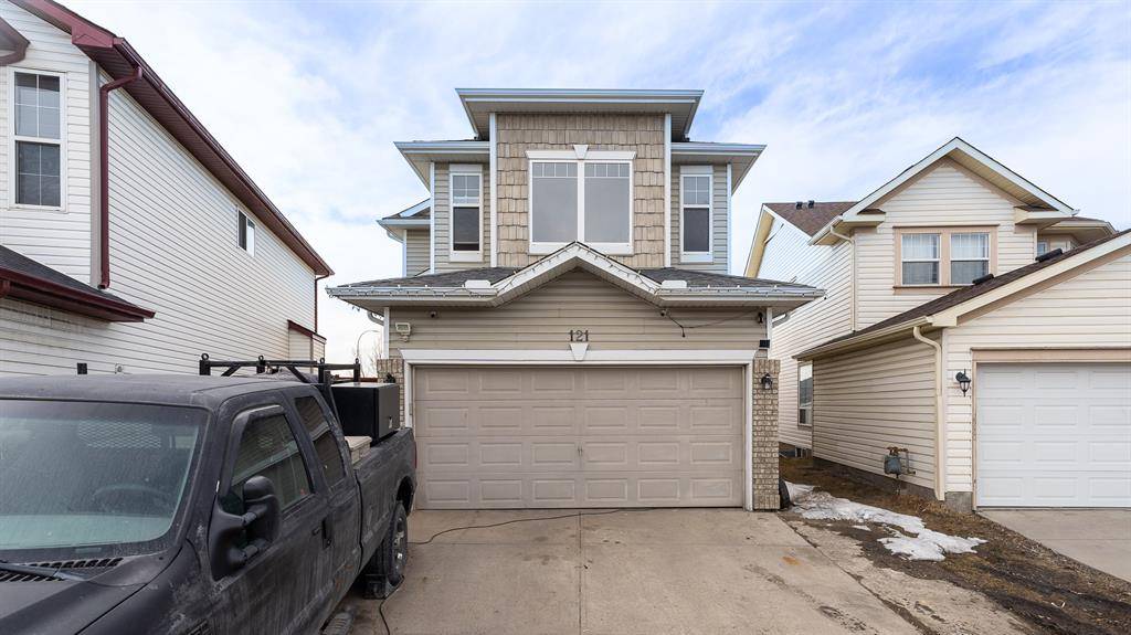 Calgary, AB T3J 4L7,121 Martinvalley CRES