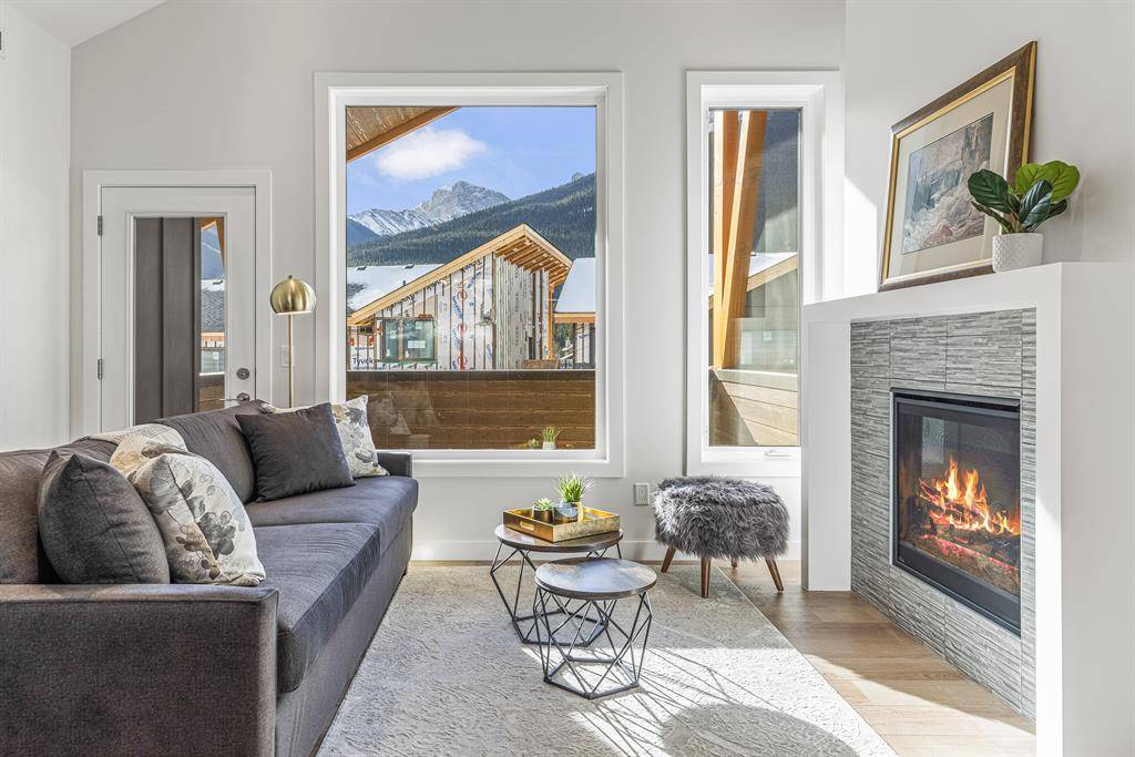 Canmore, AB T1W0G6,209 Stewart Creek Rise #302A