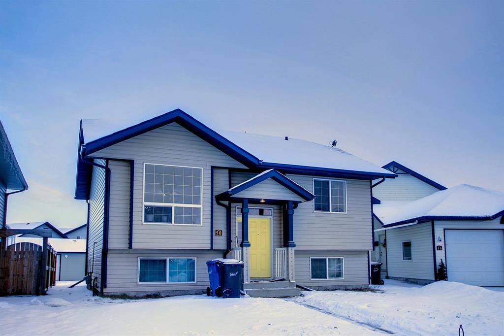 Penhold, AB T0M 1R0,50 McDougall Close