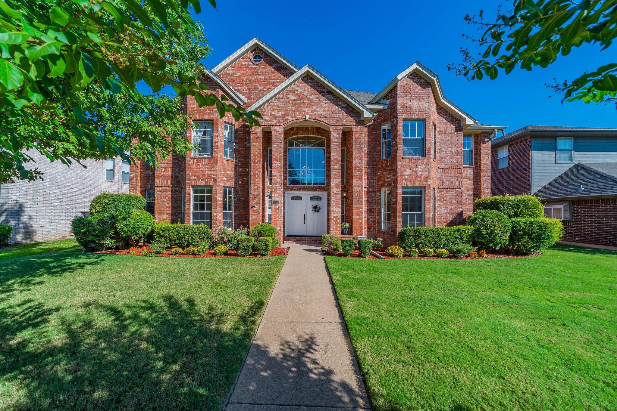 Plano, TX 75025,1721 Falmouth Drive