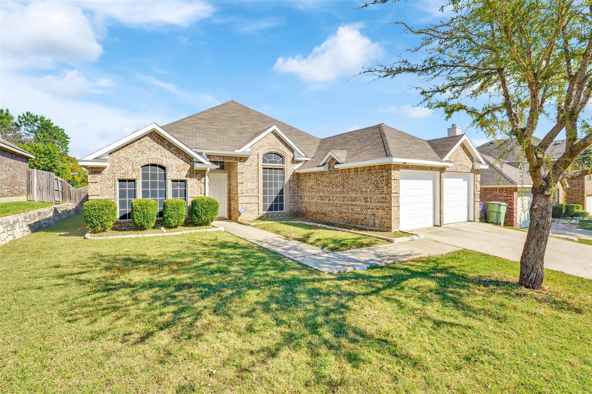 Garland, TX 75040,2333 Lake Hollow Circle