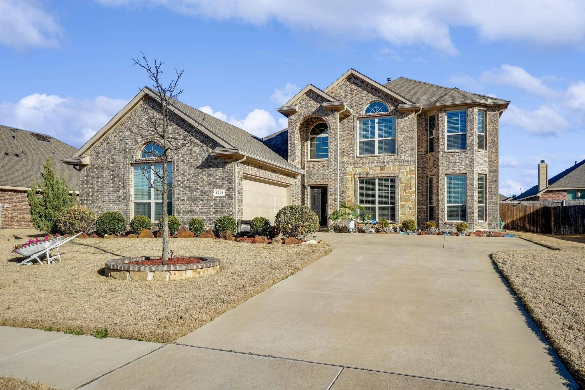 Glenn Heights, TX 75154,1211 Crest Ridge Drive