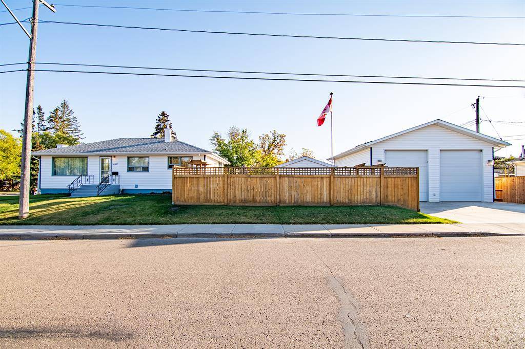 Red Deer, AB T4N 1H1,4101 44 ST