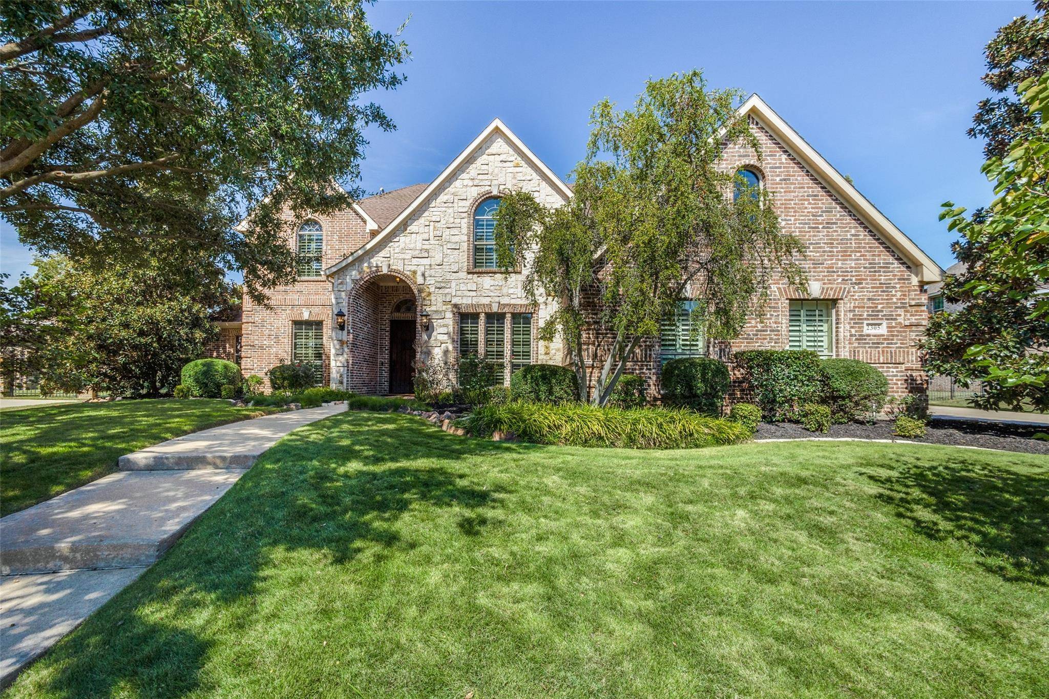 Flower Mound, TX 75022,2305 Mockingbird Lane