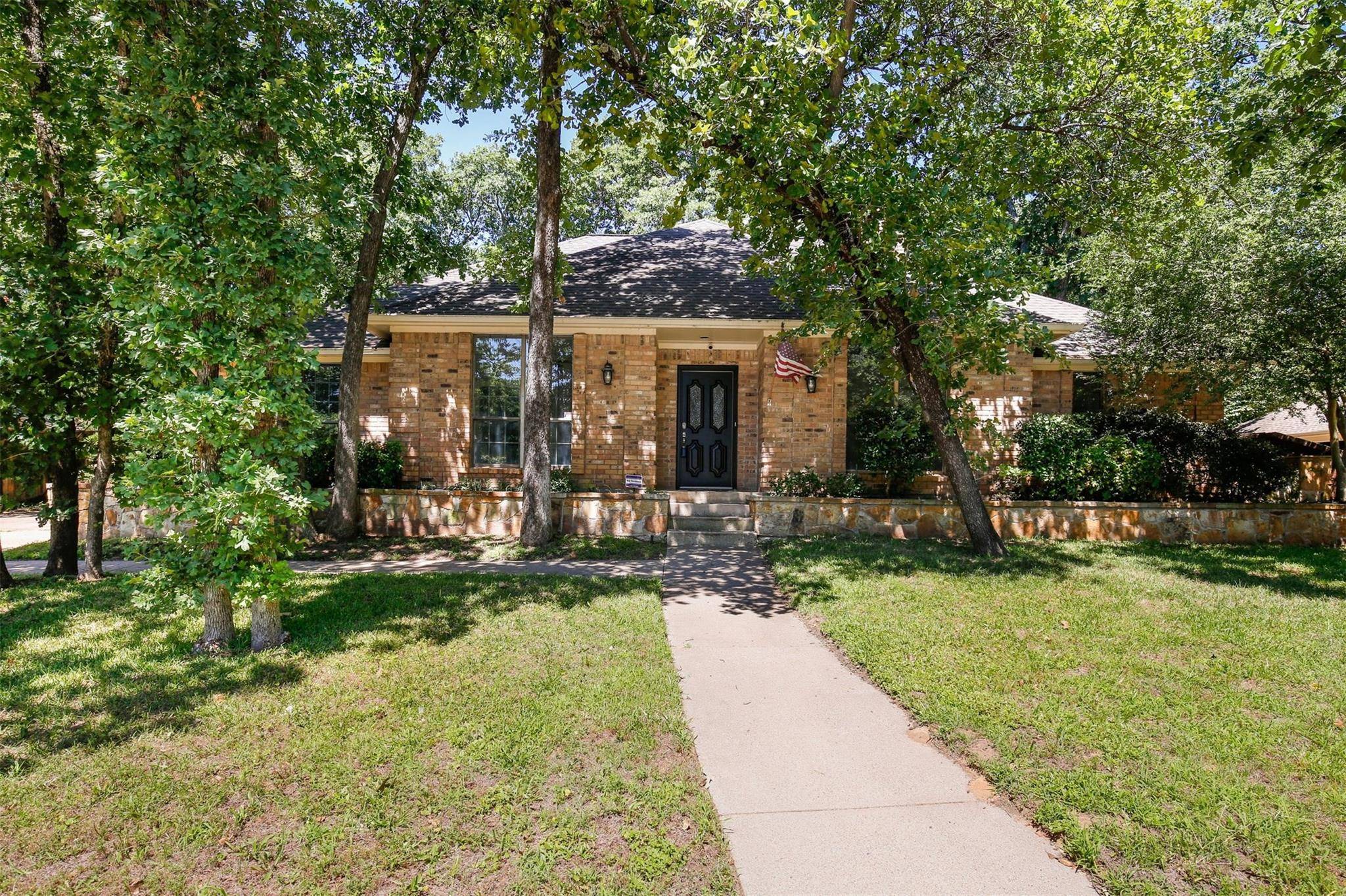 Grapevine, TX 76051,3549 Hightimber Drive