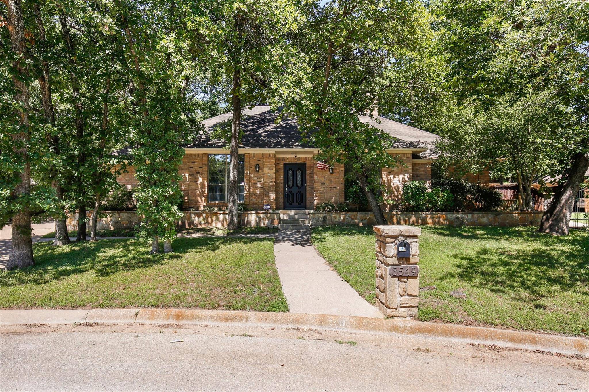 Grapevine, TX 76051,3549 Hightimber Drive