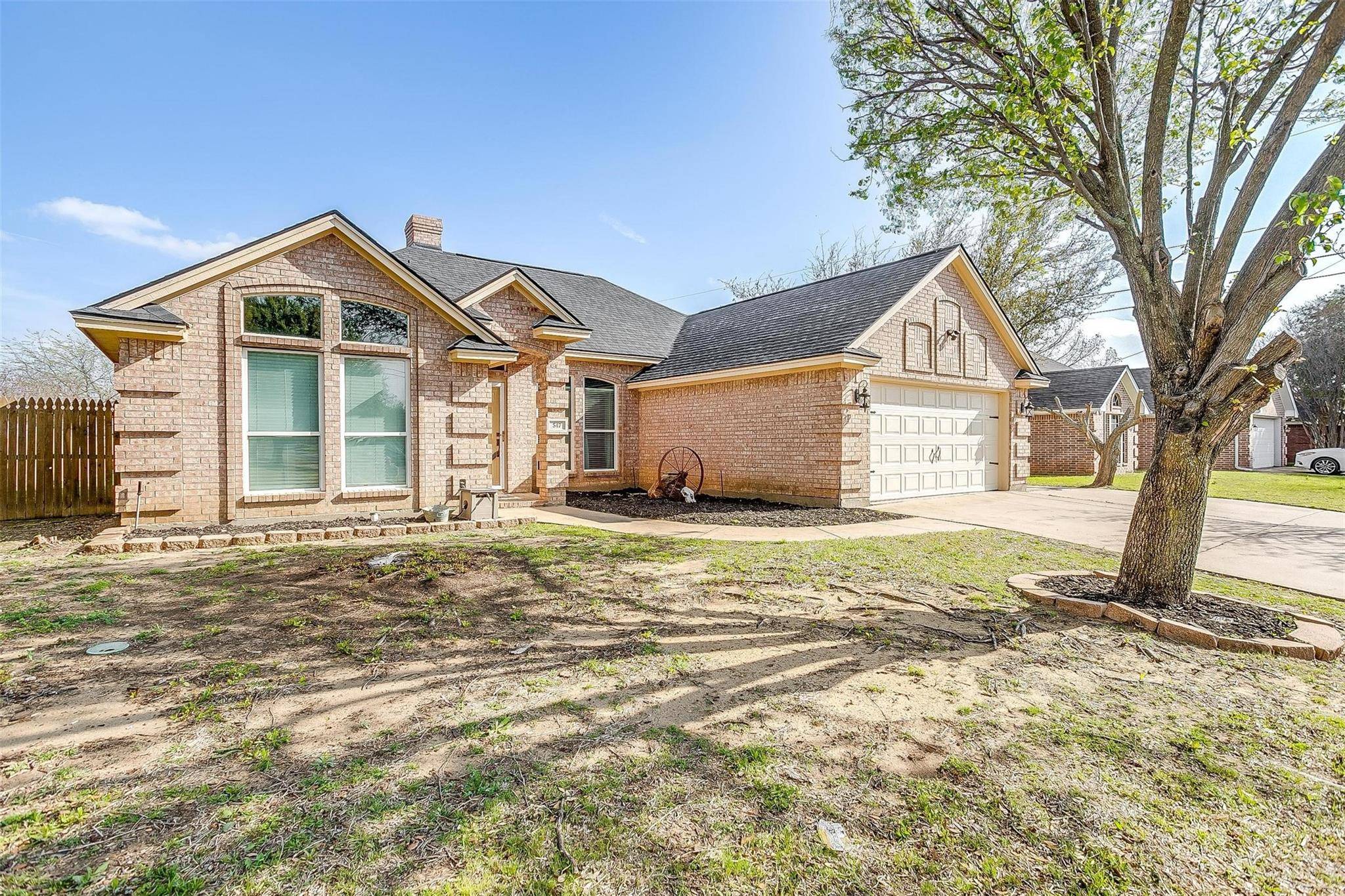 Burleson, TX 76028,547 SW Rand Drive