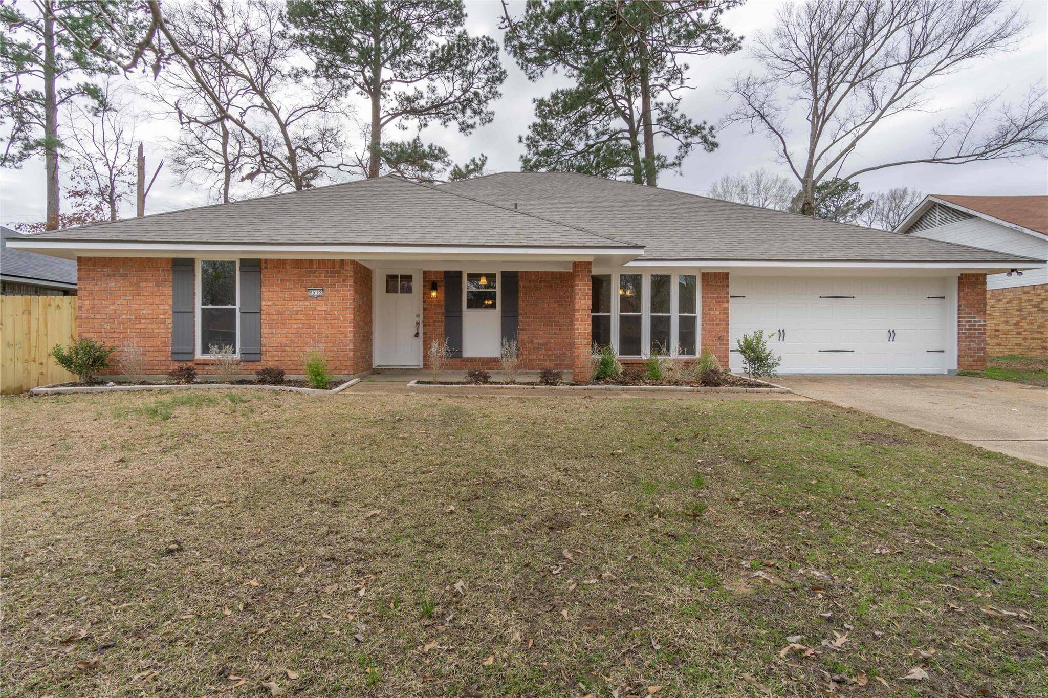 Shreveport, LA 71129,9512 Castlebrook Drive