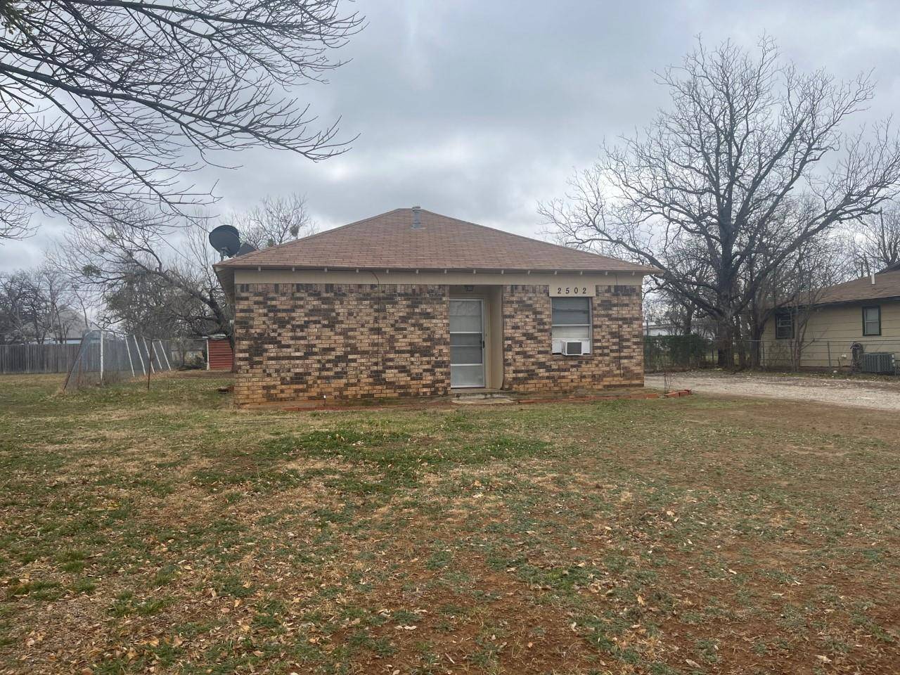 Brownwood, TX 76801,2502 Avenue B