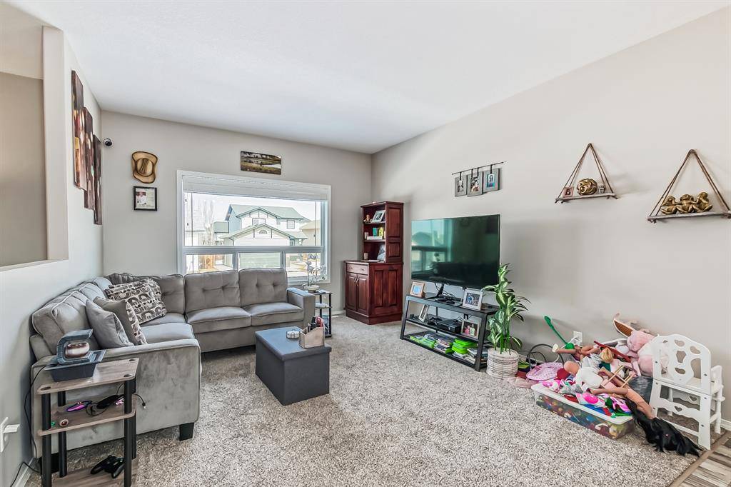 Red Deer, AB T4R 3M7,168 Inglewood DR