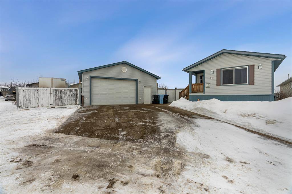 Fort Mcmurray, AB T9K 2N9,173 McTavish CRES