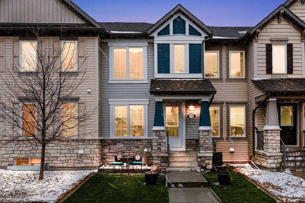 Airdrie, AB T4B 3R7,533 Windstone Common SW