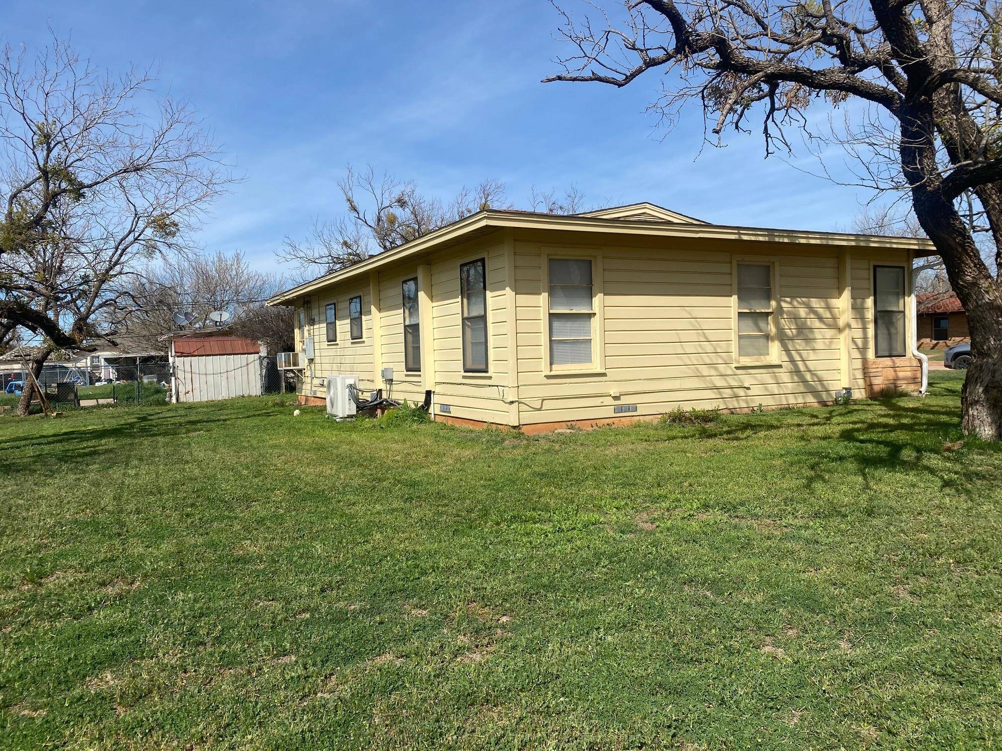 Anson, TX 79501,1332 Avenue O