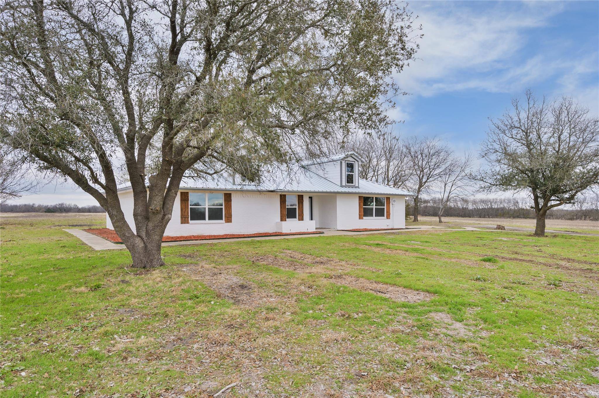 Lone Oak, TX 75453,6416 County Road 3208